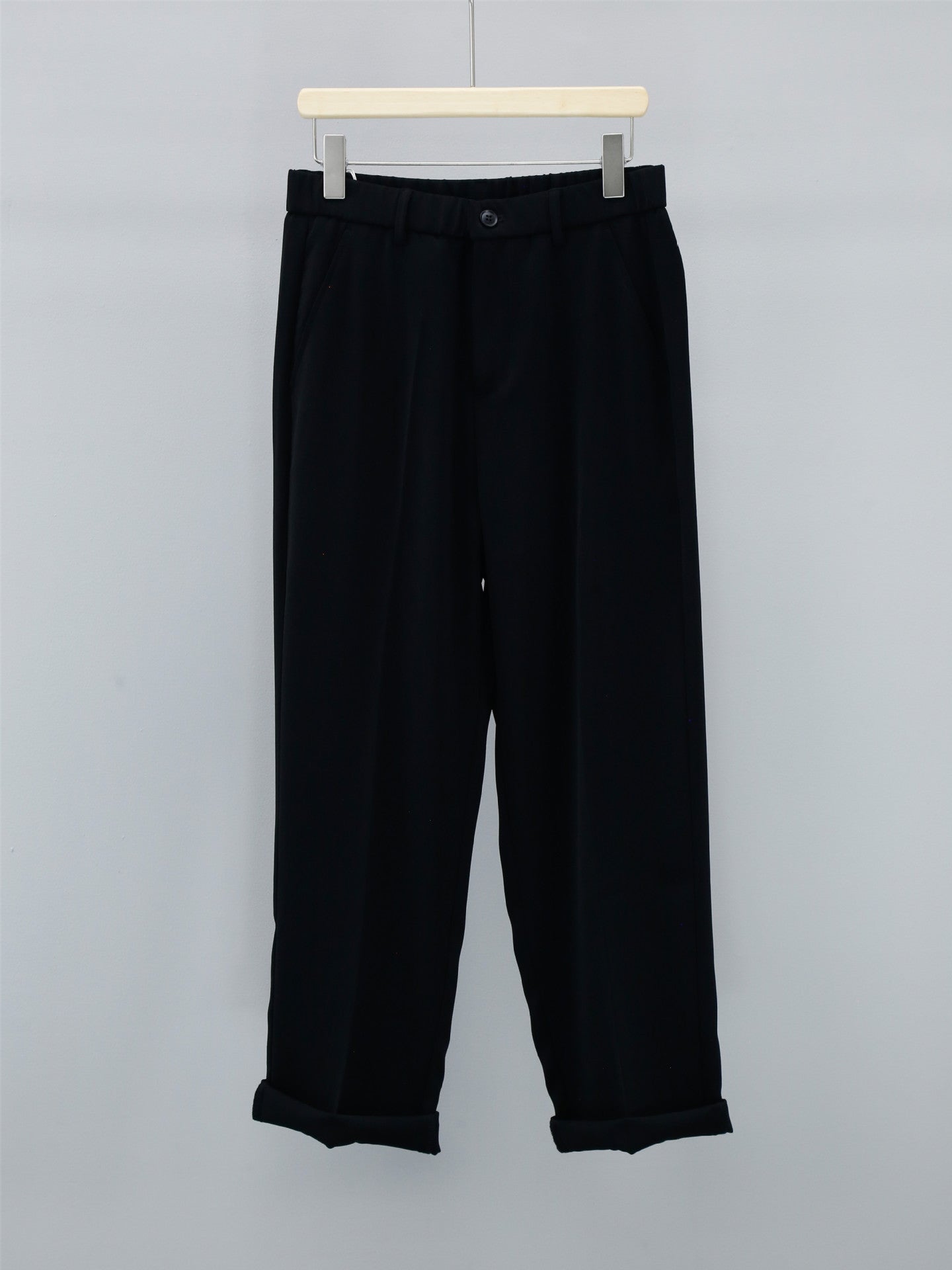 Tailored cuffed trousers