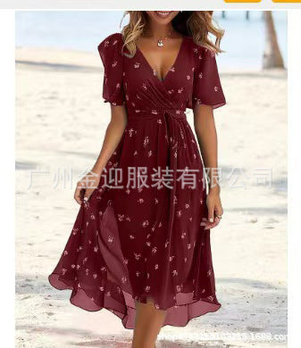Loose, casual and elegant V-neck floral print dress